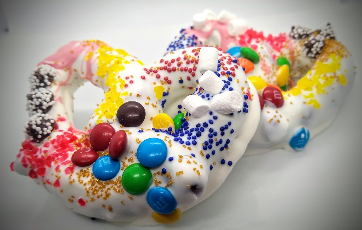 Large Chocolate Covered Pretzels